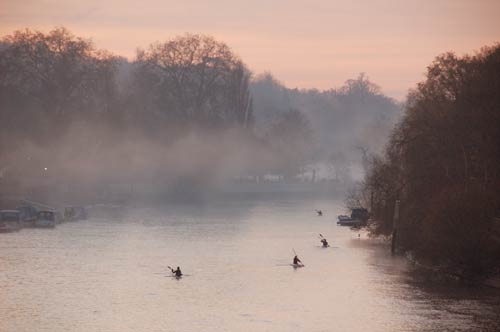 Canoeing on the River Thames at Richmond print